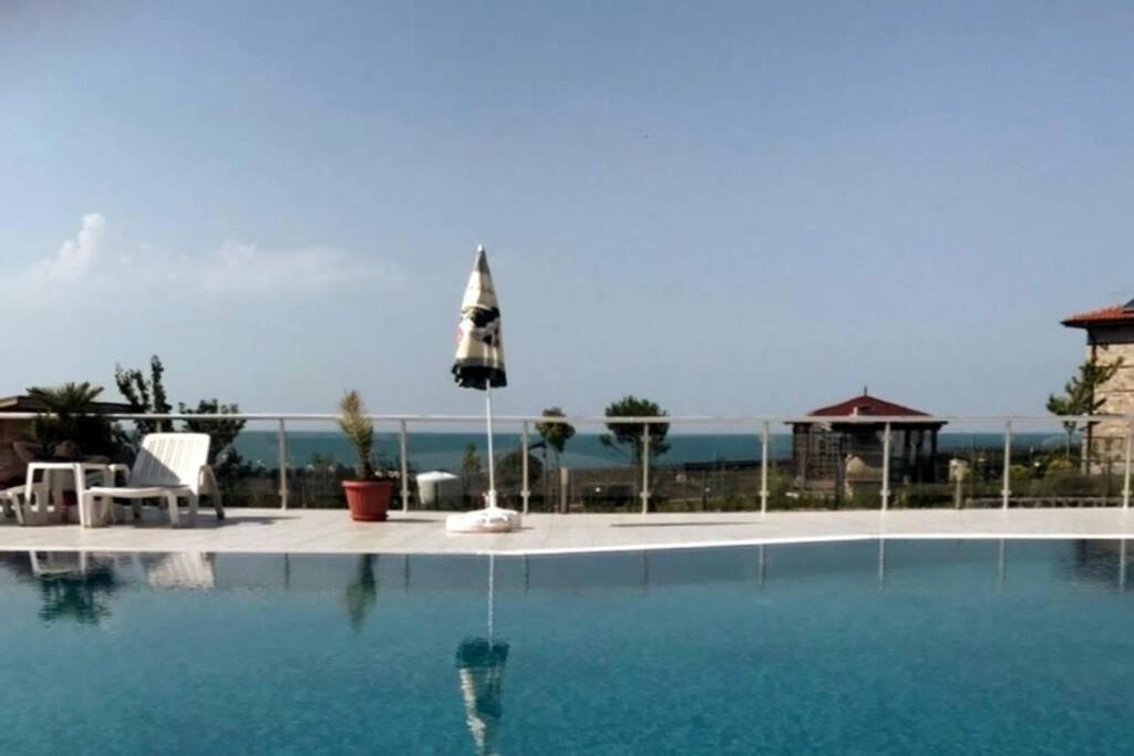 Seaview Dreamy Apartment With A Pool And Garden ซิเนโมเร็ท ภายนอก รูปภาพ
