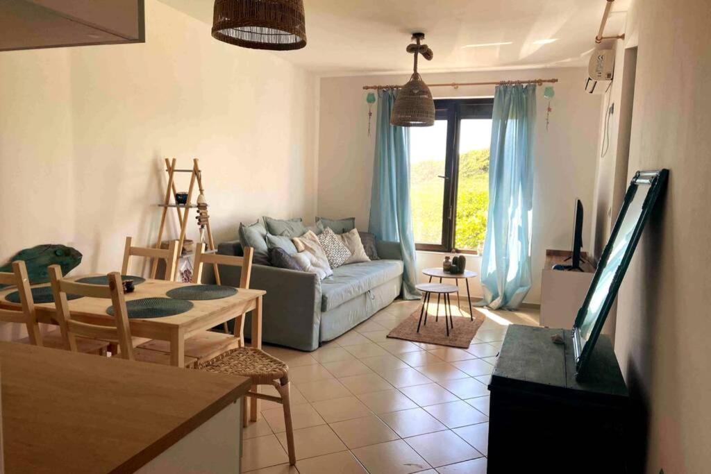 Seaview Dreamy Apartment With A Pool And Garden ซิเนโมเร็ท ภายนอก รูปภาพ